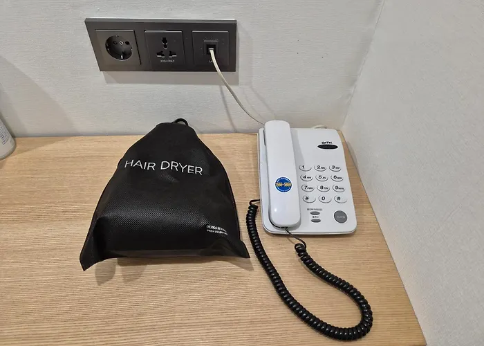 광장관광호텔 *